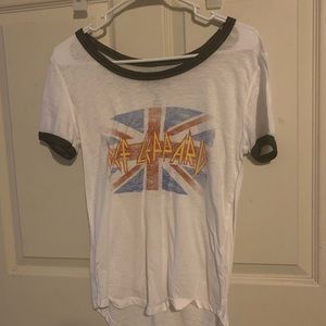 Def Leppard tee size M